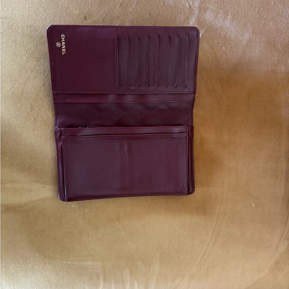 Authentic Chanel black quilted wallet - Picture 4 of 4